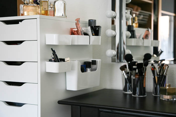 Mine makeuphylder fra IKEA – og hvordan man IKKE skal hænge dem op Pudderdåserne.dk | Bloglovin'