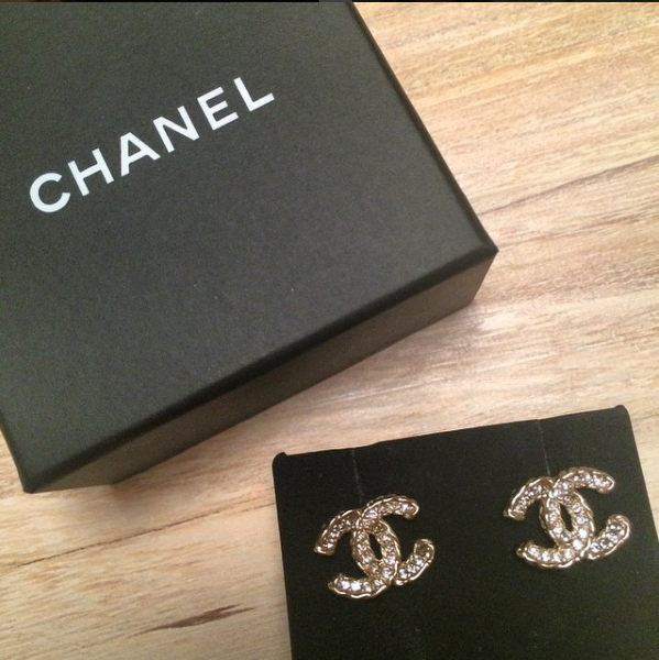 MY PRETTY CHANEL EARRINGS | FASHION | Everyday Couture