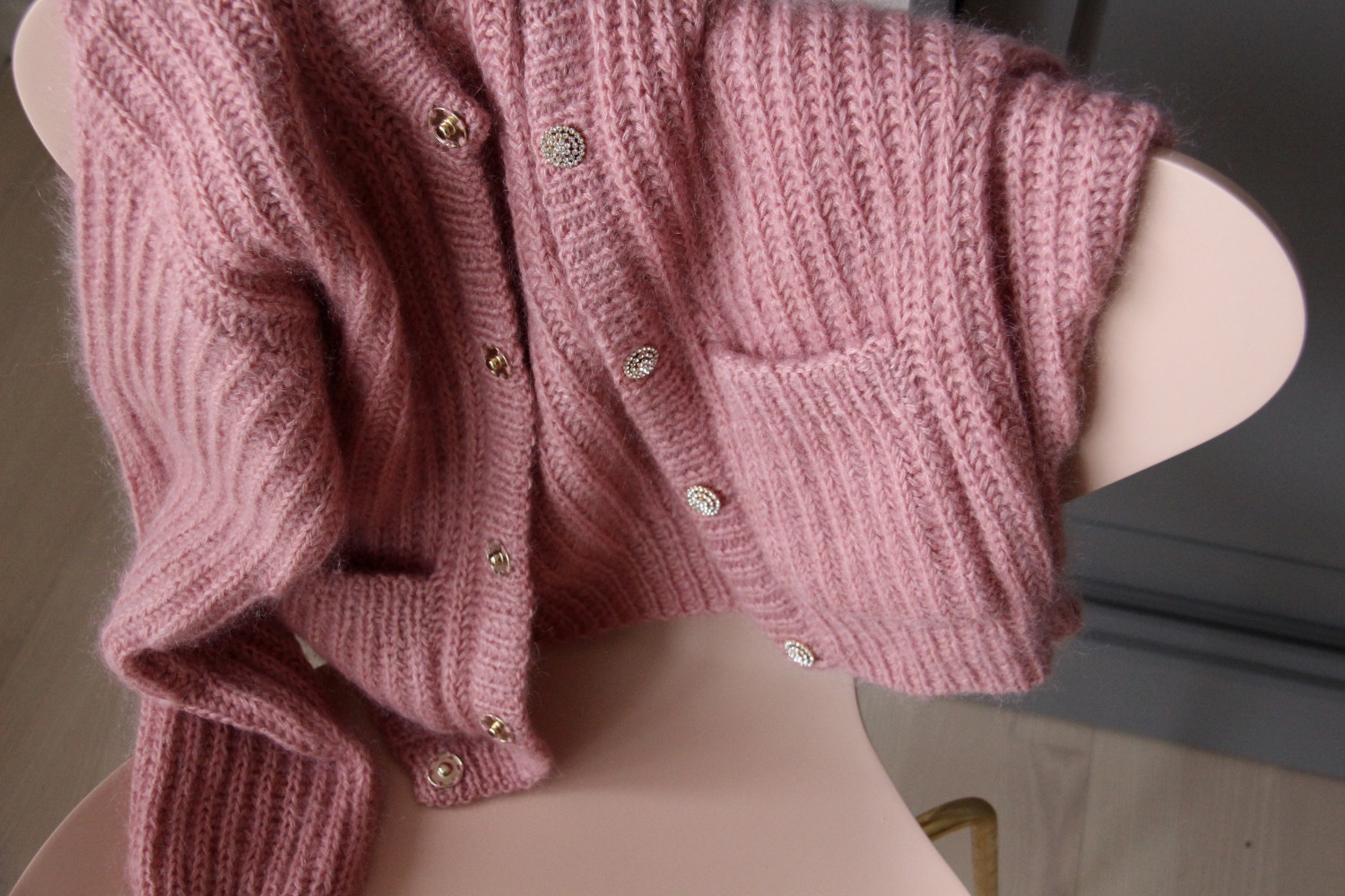 Aros Sweater – farvekoder og garnvalg | farver | Mor med mere