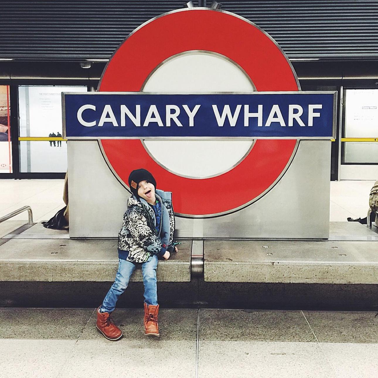 Canary Wharf station. En helt anden oplevelse end de gamle stationer inde i byen.