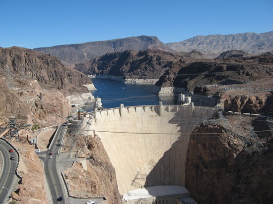 hoover-dam-from-the-bridge