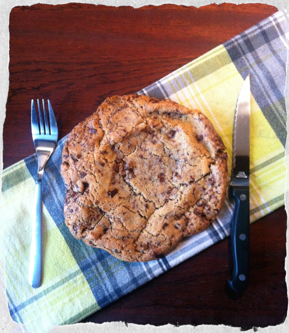 Giant cookie homemade