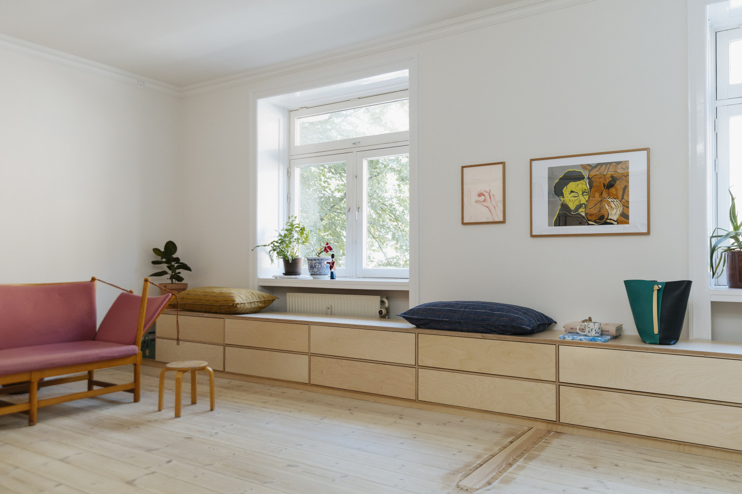 Byg-selv bænk – pladsoptimering i vores lille lejlighed | RANDOM | Fredes  Blog