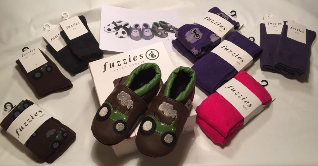 Strømpebukser, strømper og sutsko fra Fuzzies | Baby | Testfamilien