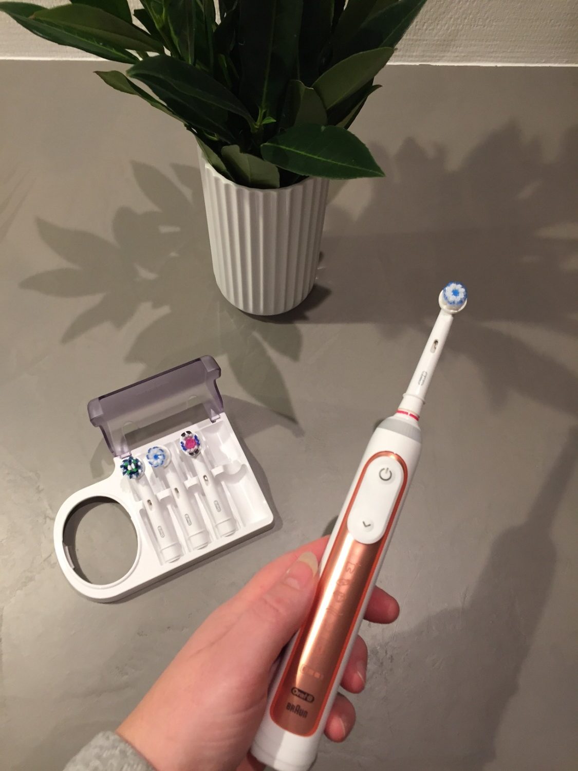 omhyggelig Udelukke vigtigste Test af OralB 9000S eltandbørste | Elektronik | Testfamilien