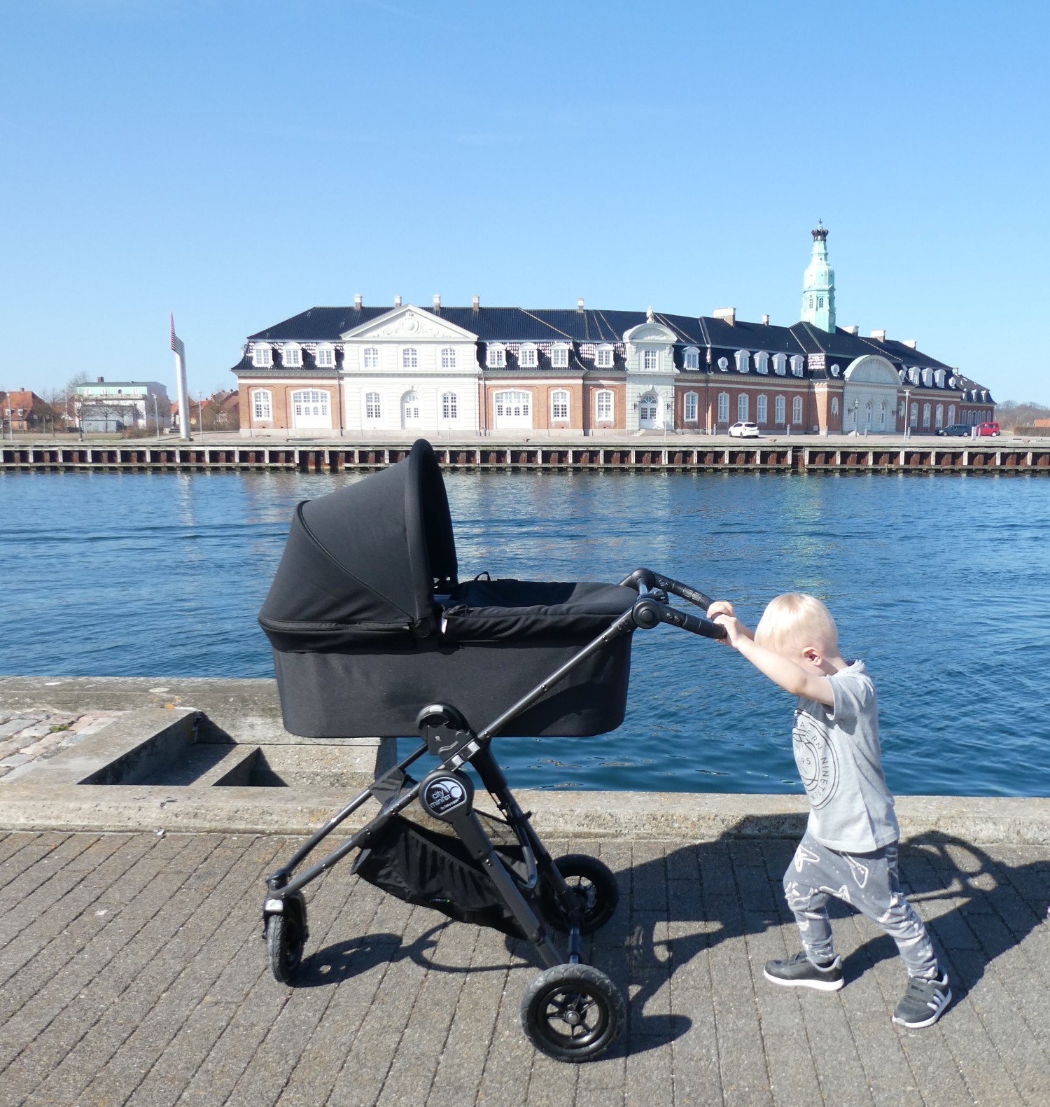 TEST AF BABYJOGGER BARNEVOGN – City Mini GT med Delux Pram | Baby |  Testfamilien