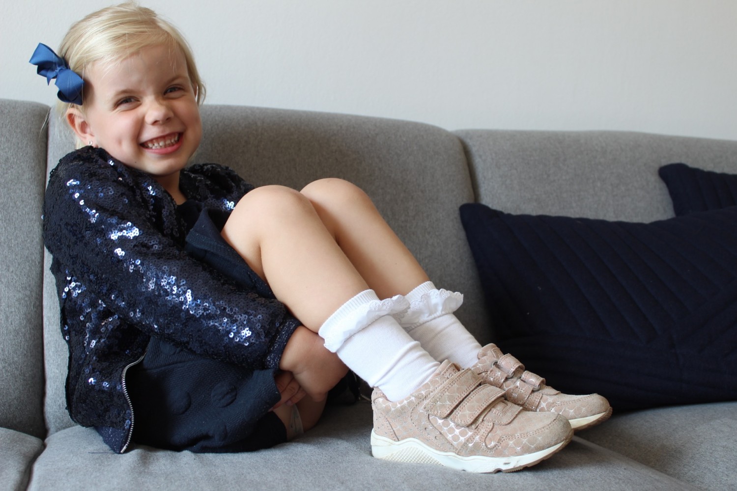 TEST af Bisgaard sneakers og Pom Pom begyndersko fra Growingfeet.dk | Børn  | Testfamilien