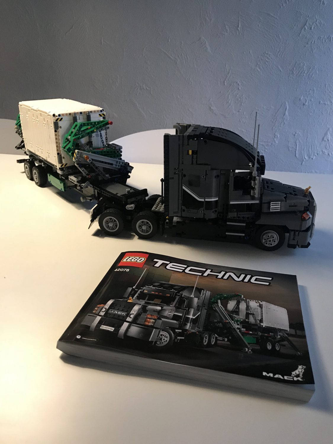 Monopol Forestående blive forkølet Test af LEGO TECHNIC Mack lastbil | Børn | Testfamilien