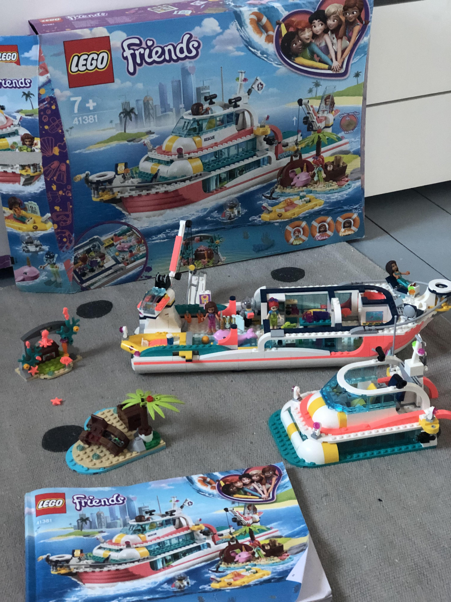TEST af LEGO Friends redningsmissionsbåd | Børn | Testfamilien