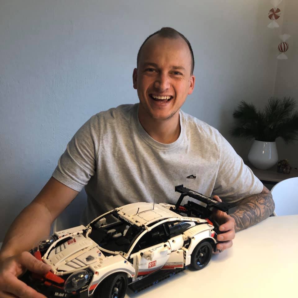 Test af LEGO Technic Porsche 991 model nr. 42096 | Børn | Testfamilien