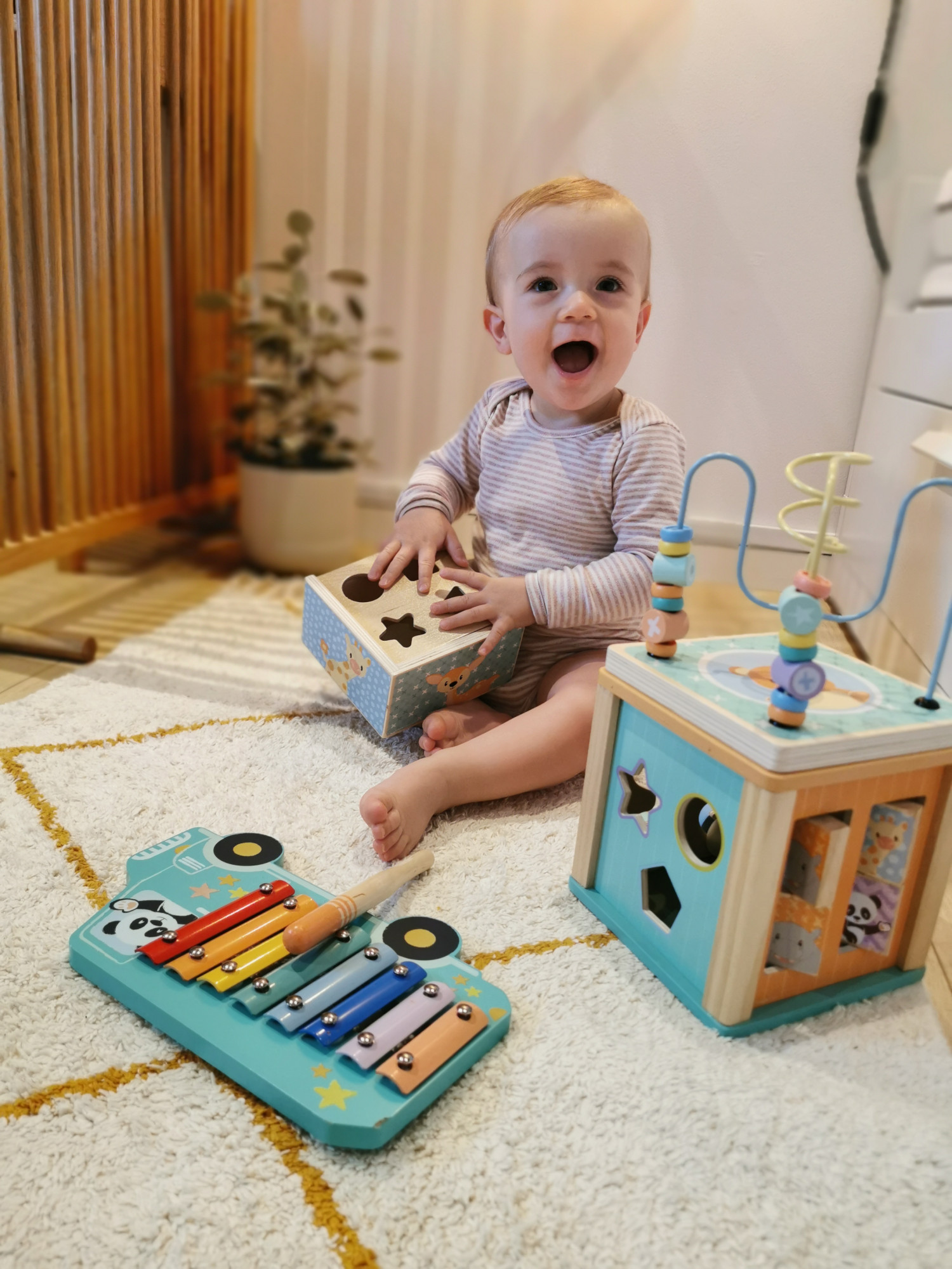 TEST af trælegetøj fra CIHA af mærket Studio Circus (Aktivitets kube,  Xylofon Panda og Puttekassen) | Baby | Testfamilien