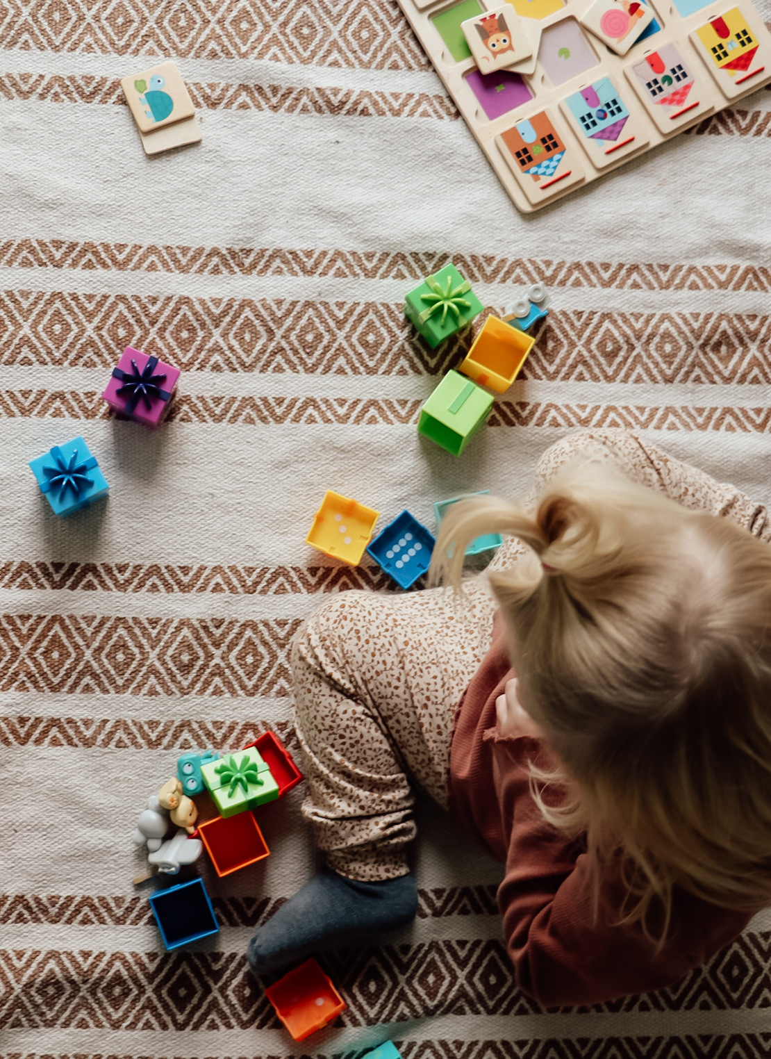 TEST af legetøj (til barn på 2 år) fra Legeakademiet (Lær at tælle,  Træpuslespil og mit første Vildkatten). | Baby | Testfamilien