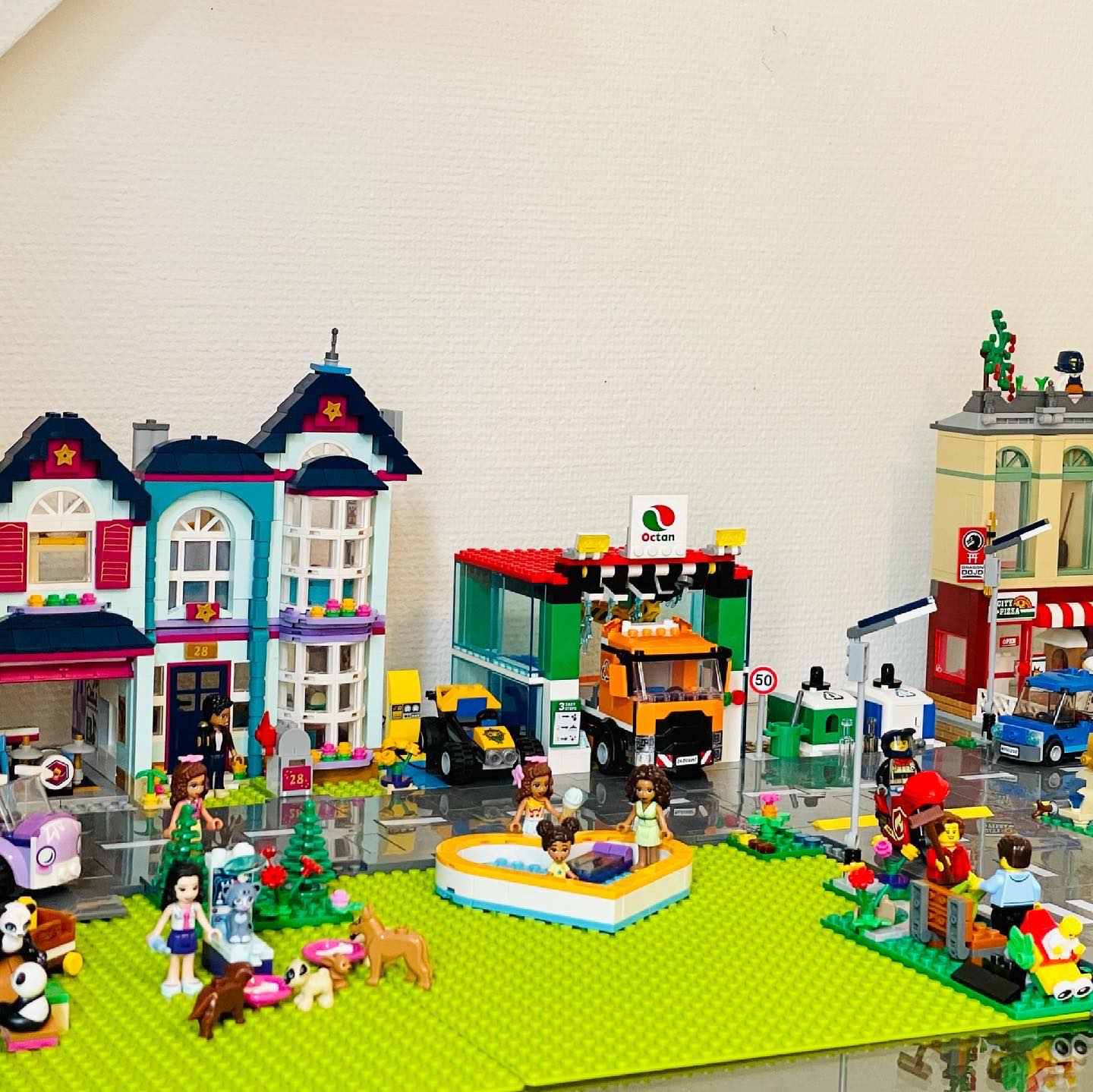 Test af LEGO City bymidte Lego City Bymidte 60292 og Lego City Vejplader  60304 | Børn | Testfamilien
