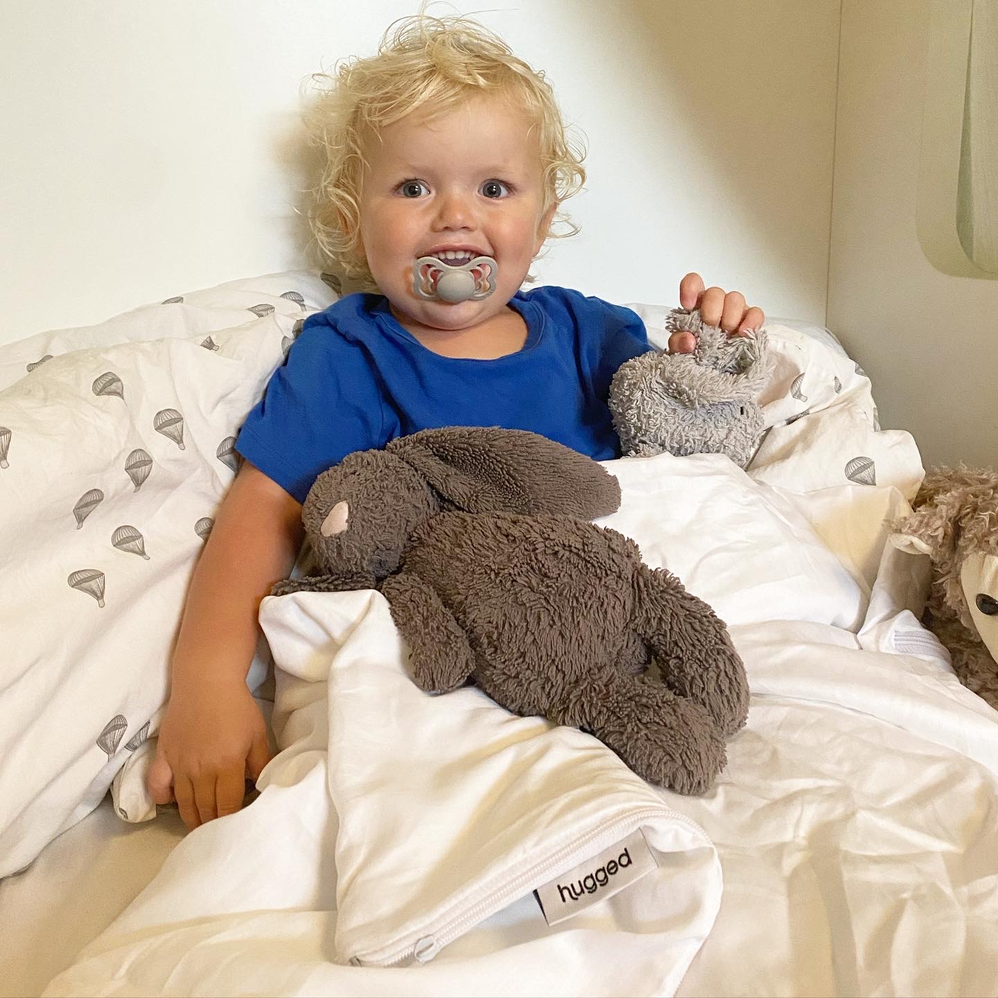 TEST af kugledyner med tilhørende sengetøj fra HUGGED | Børn | Testfamilien