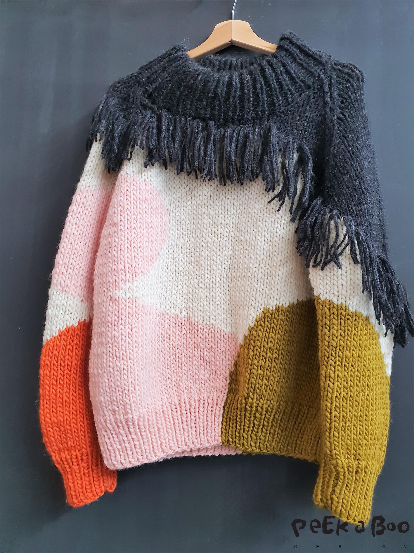 Handkknitted sweaters with a lot of creativity and fantastic colourcombinations.