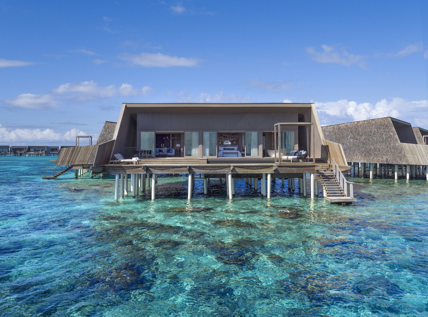 st-regis-maldives-by-wow-architects-4