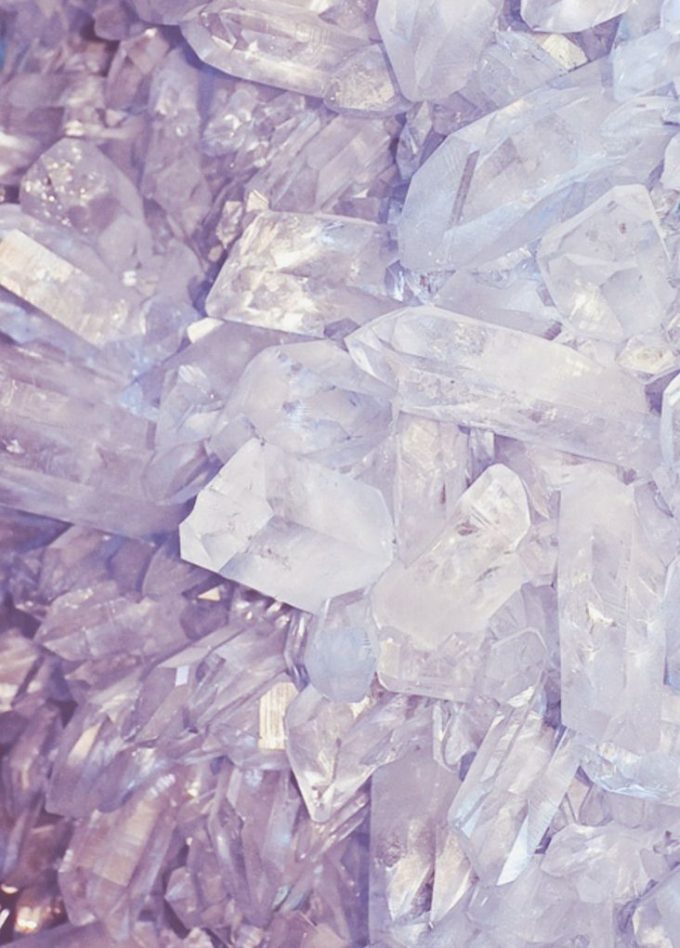 03b11a567e547eb53985342417bf950f-blue-crystals-crystals-minerals