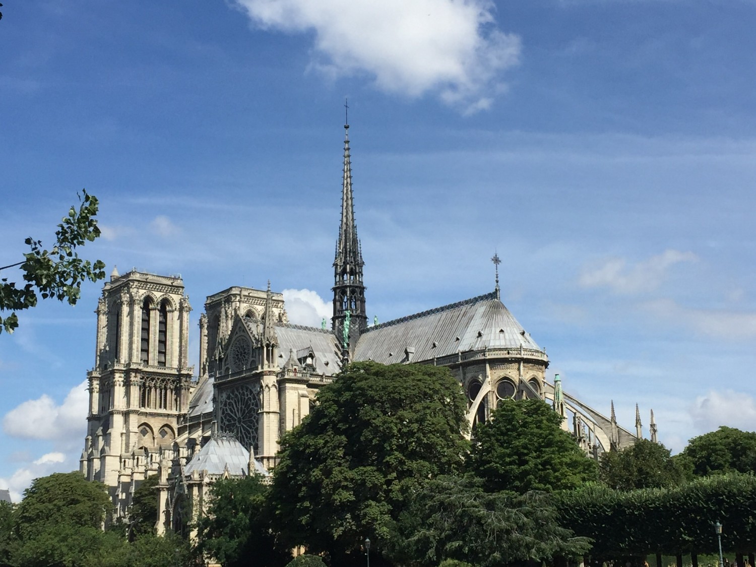 Notre Dame- Denne gang i solskinsvejr