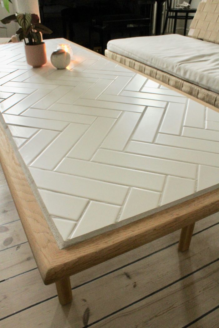 DIY: Kakkelbord i sildebensmønster! | DIY | staystrange