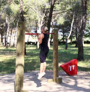 Trim_5_pull_up_outdoor_fitness_circuit
