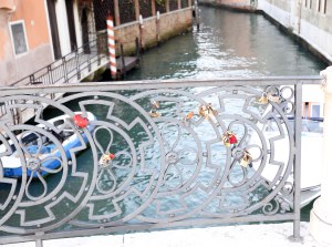 Venedig bro og hængelåse