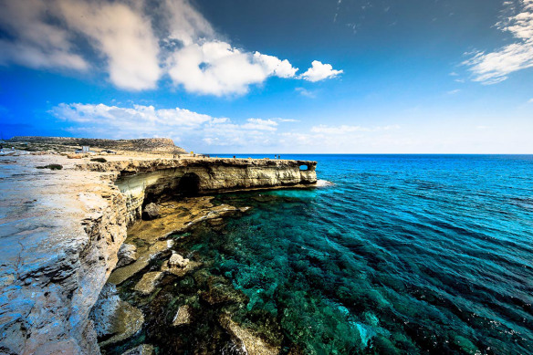 Cyprus_Sea_coves_Greko_photo_Henrik_Elstrup