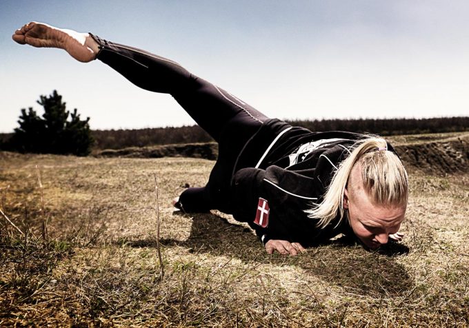 Tactical fitness TACFIT Danish Legion Trine Grey on Marina Aagaard fitness blog