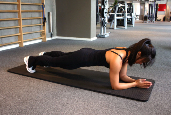 Planke træning Fitness og styrketræning Marina Aagaard