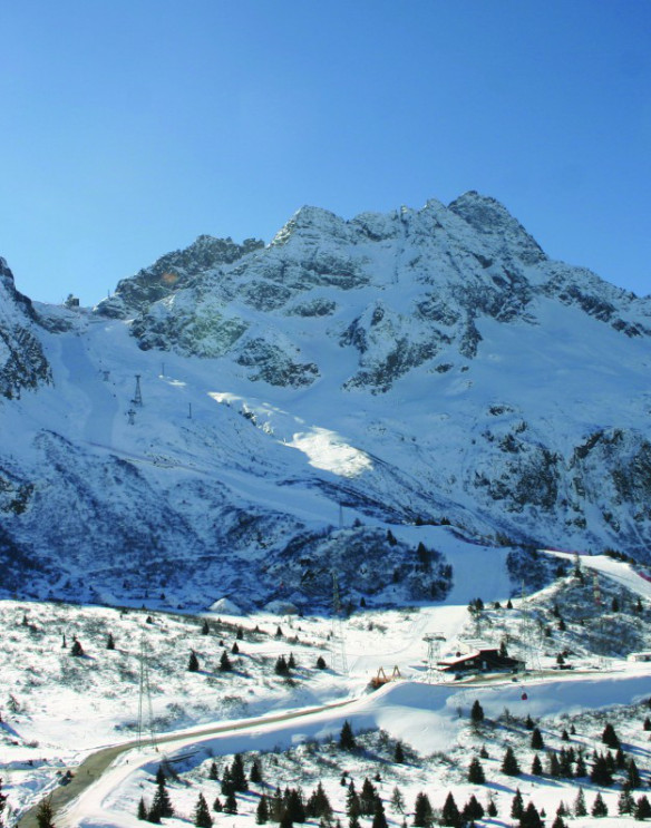 Start på skiløb med en snesikker skiferie: Passo Tonale, Italien ...