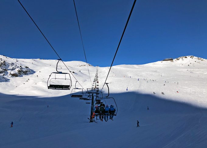 Andorra_Grandvalira_ski_lift_Marina_Aagaard_blog_travel_lifestyle