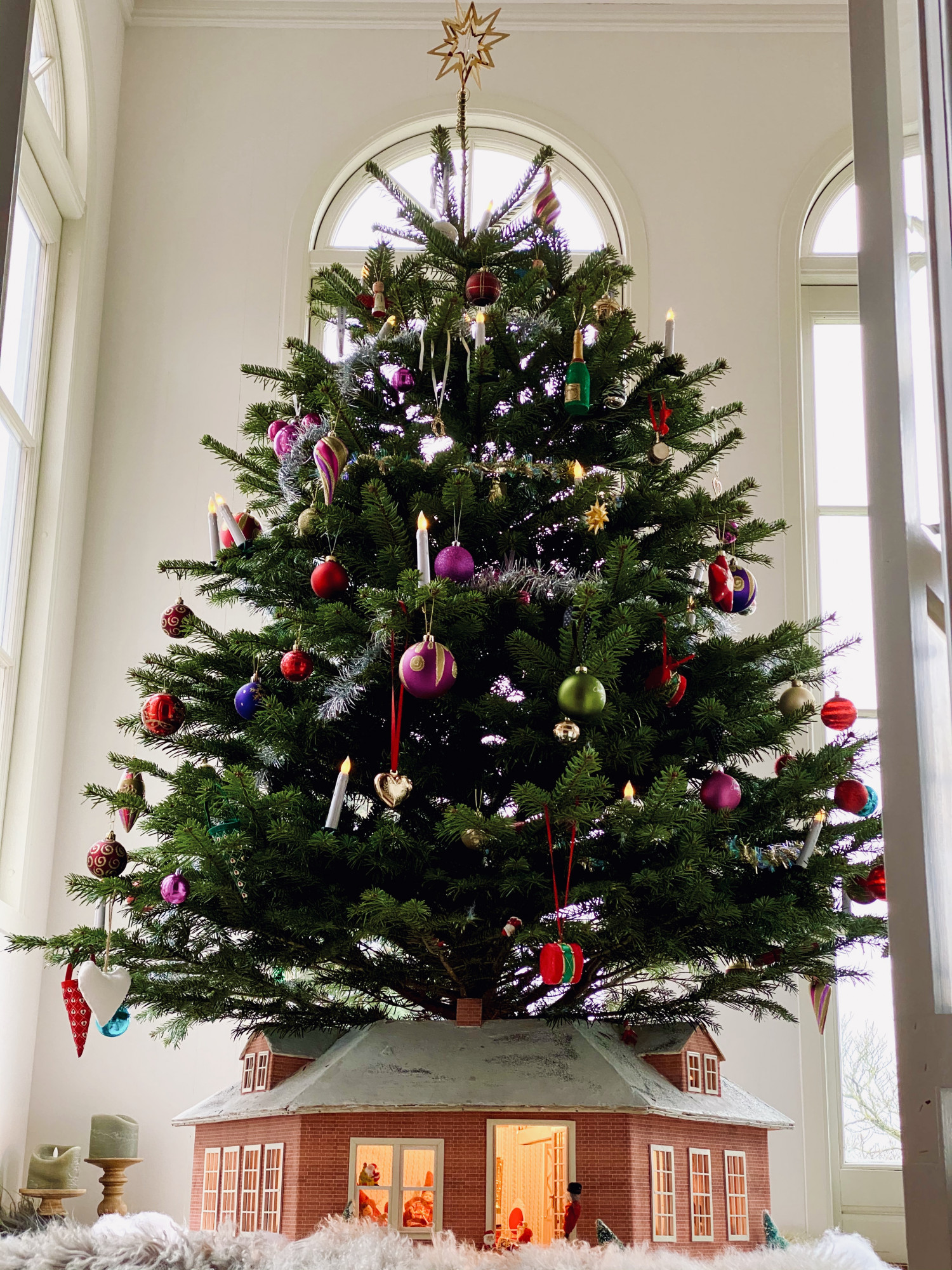 Vores magiske juletræ! | Daglig Blog | Mascha Vang