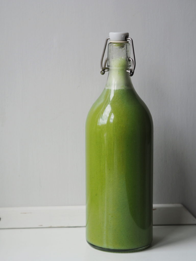 grøn juice med broccoli