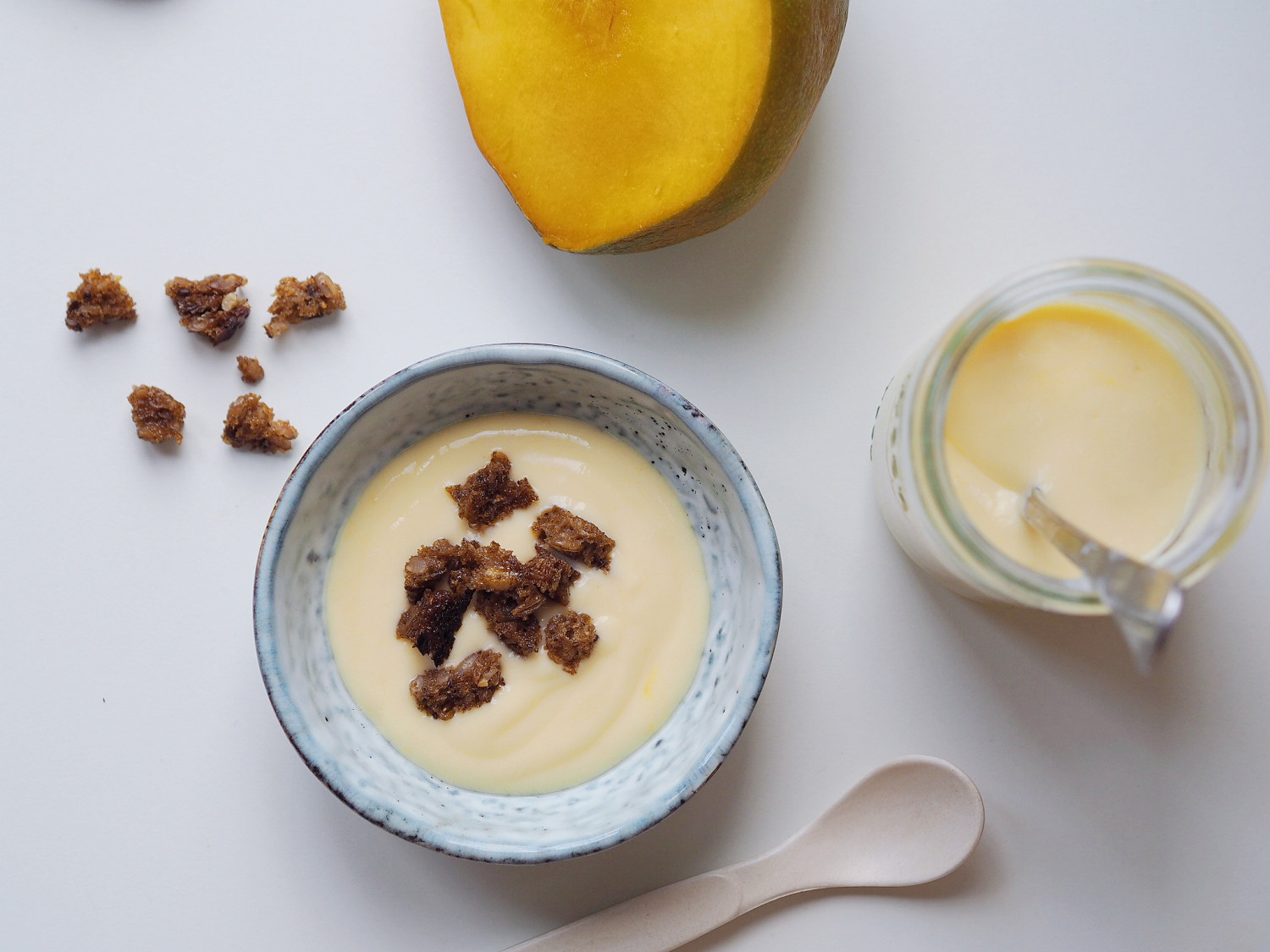 Mango yoghurt - Lækkert mellemmåltid for baby
