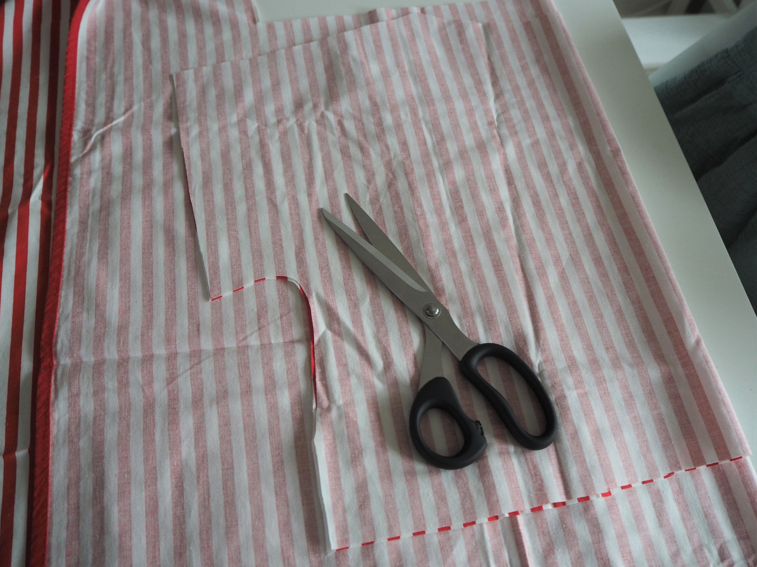 Sy en bluse DIY (ud af en gammel dug) | DIY | slinkypiinky