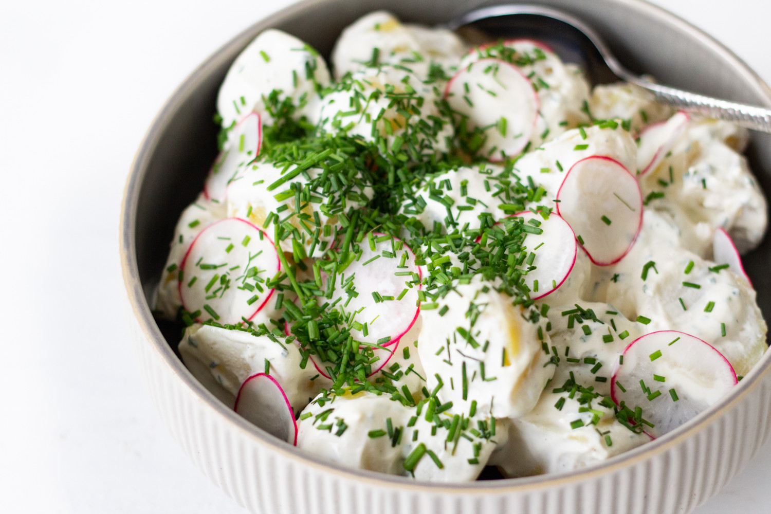 seksuel maksimum gaben Kartoffelsalat – Opskrift på klassisk, kold kartoffelsalat | Tilbehør | Mad  & dessert