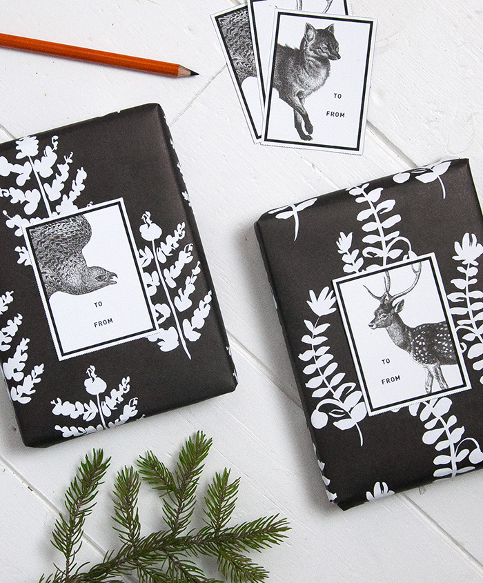 Designsponge og Maxwell Tielman har designet gratis pakkelabels til årets julegaver.