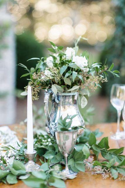 22-teapot-table-centerpiece-ideas-for-your-wedding-weddingomania-761-int