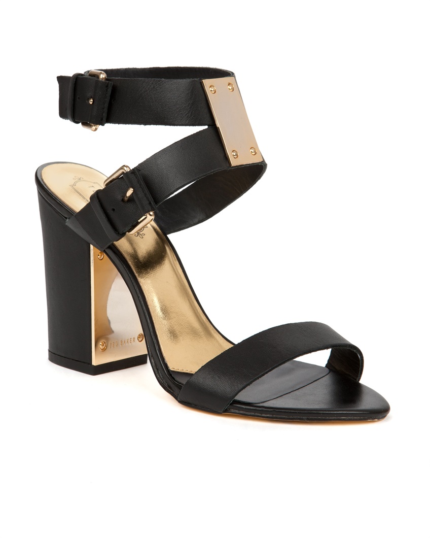 heeled-leather-sandals-209084_634959261324883679