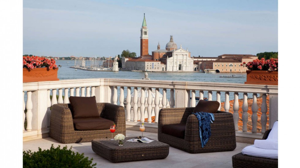 hbz-balconies-Luna-Hotel-Baglioni-San-Giorgio-Terrace-lg