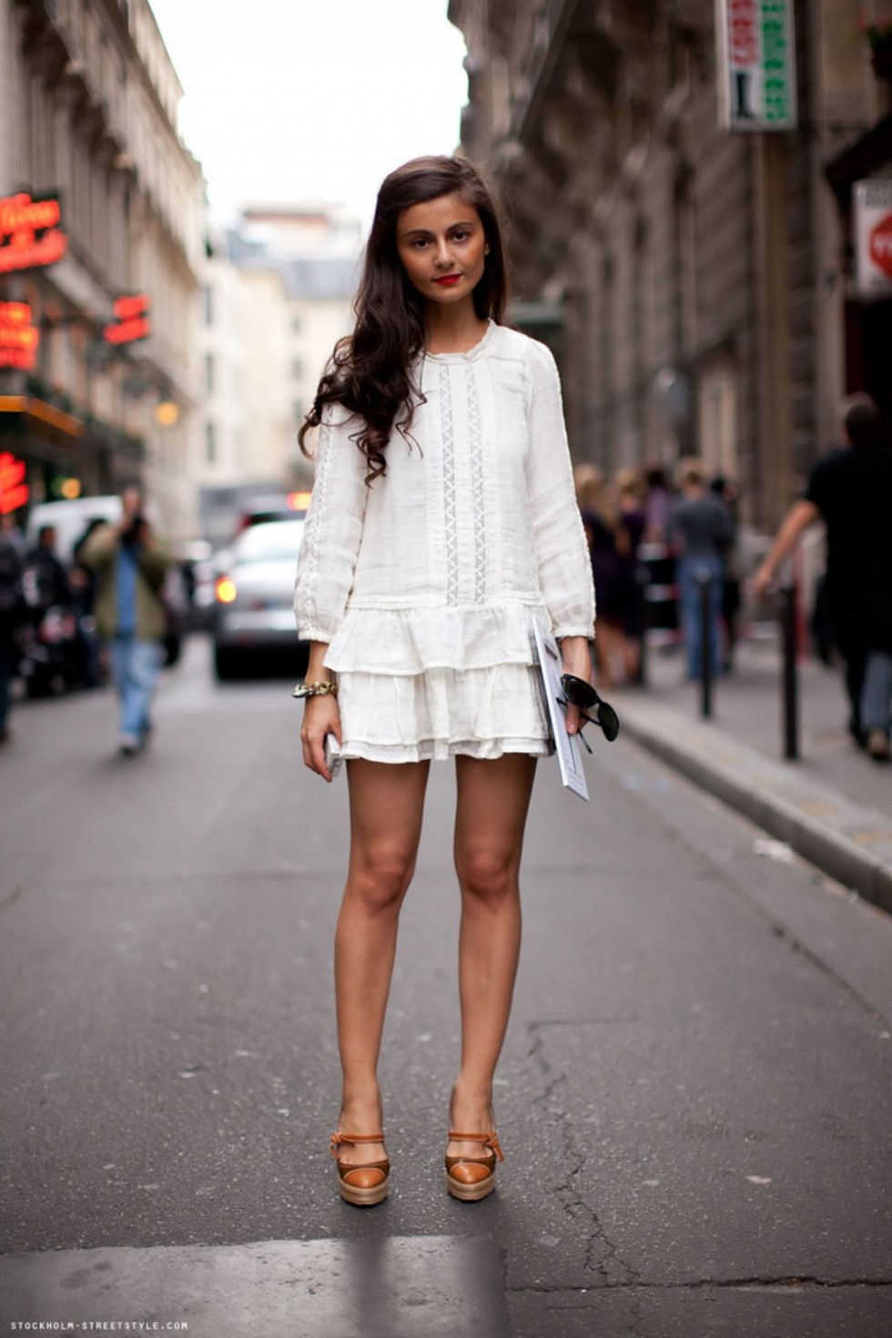 total-white-outfit-street-style