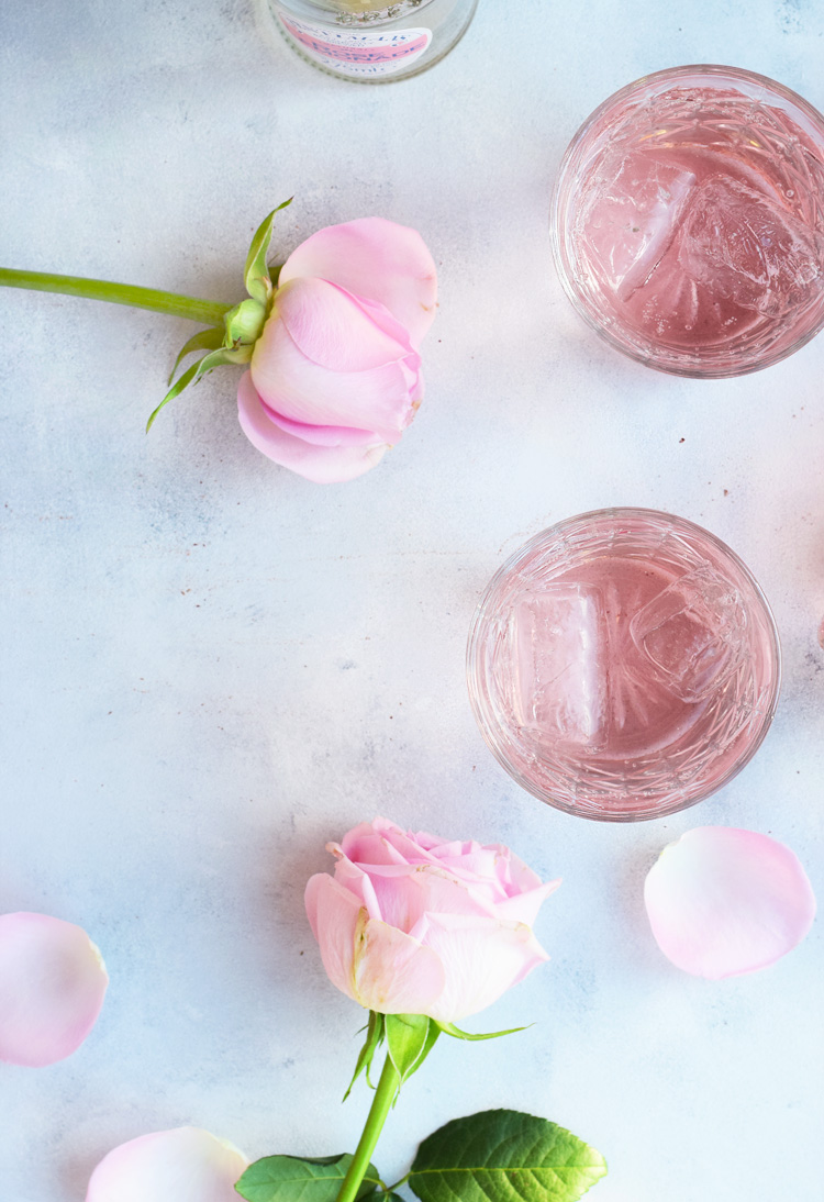 Pink Rose gin tonic