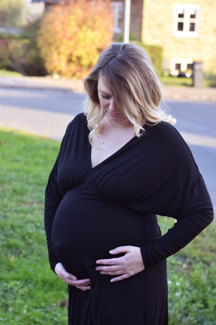 Gravid uge 35 missjeanett - ASOS maternity kjole