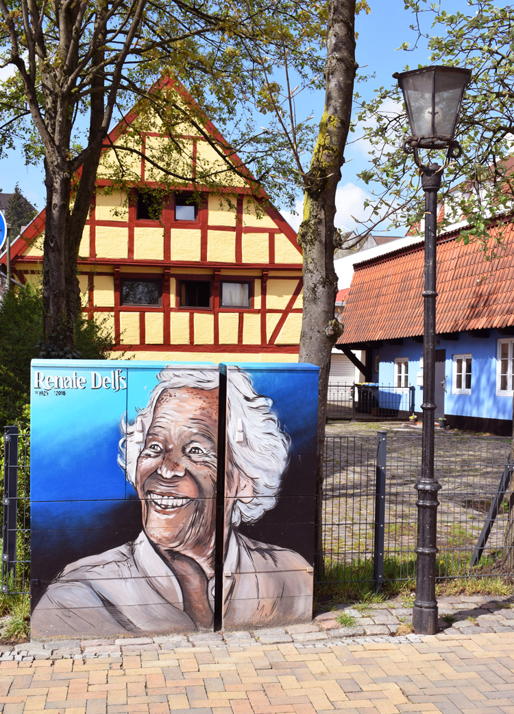 Flensburg street art Renate Delfs - Flensborg guide