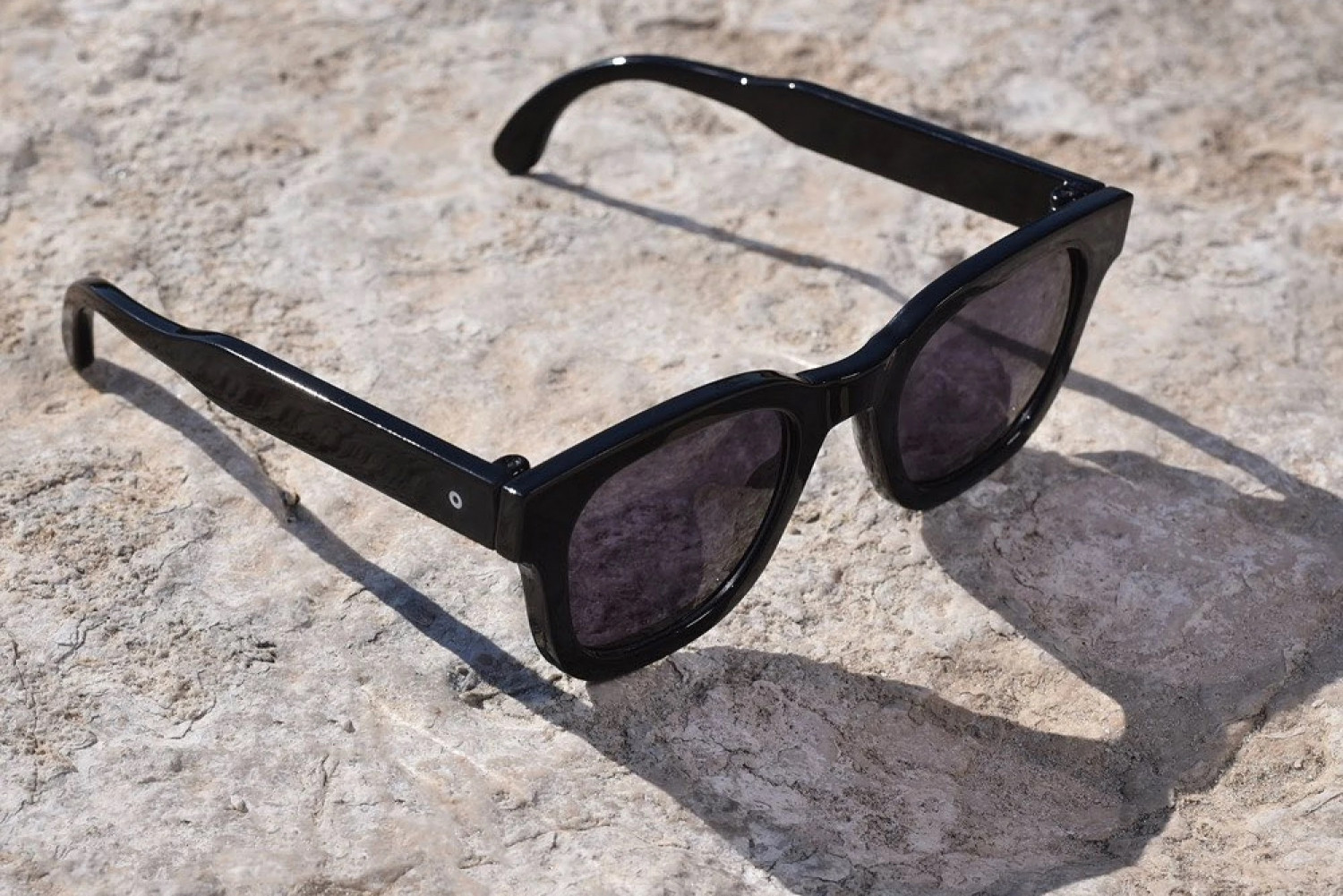 Se, det er smarte solbriller | Livsstil | Leifshows