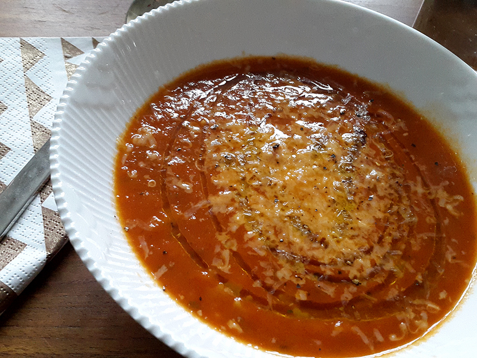 tomatsuppe