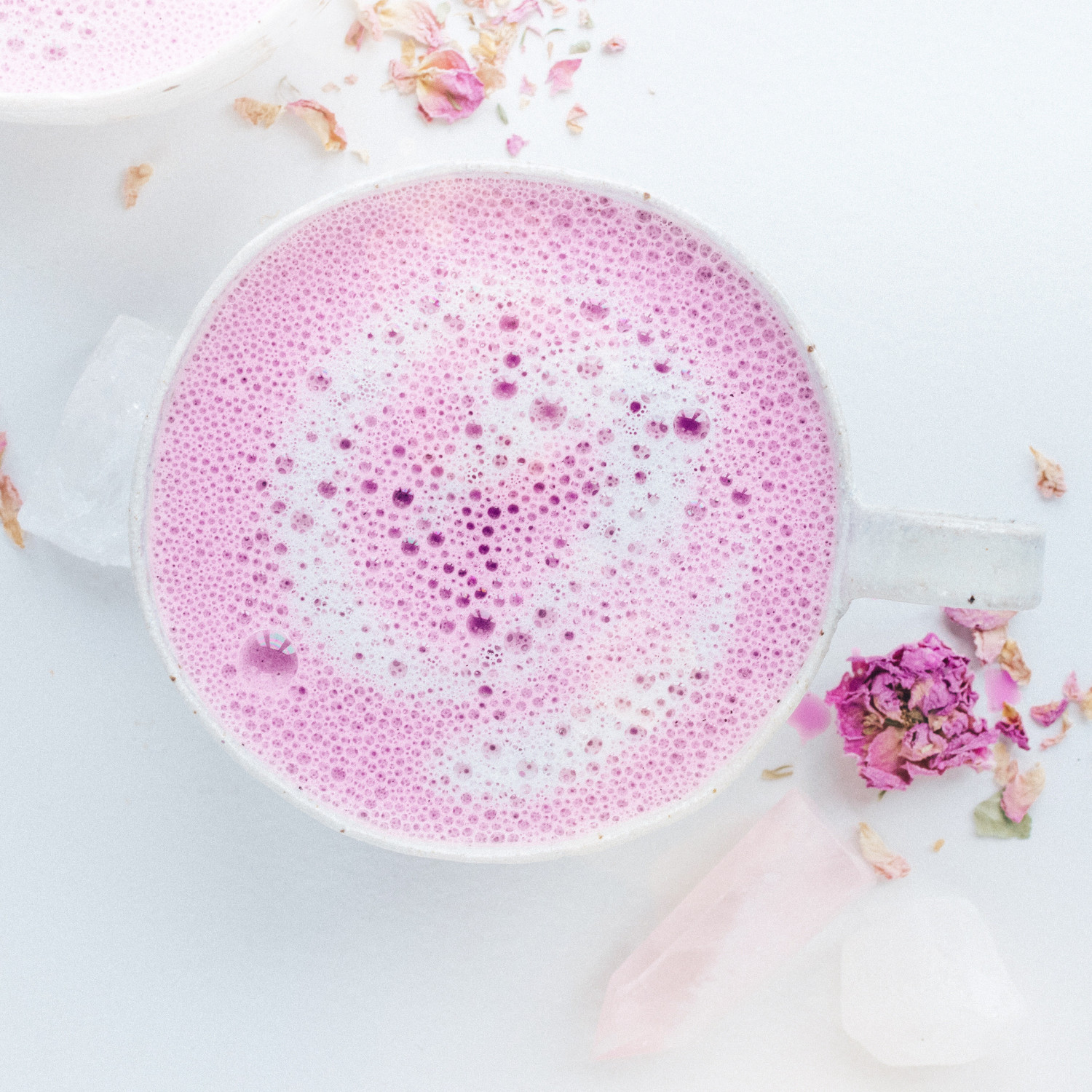 Pink coconut lattes with dragon fruit &amp; vanilla