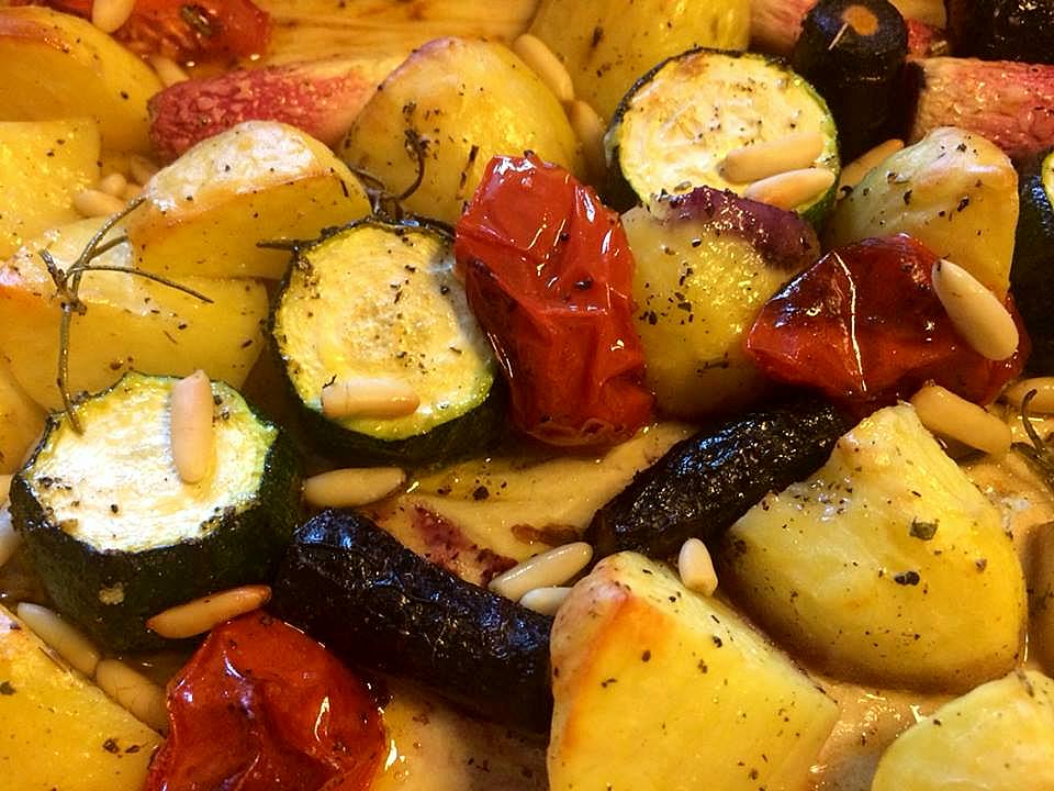 Entrecôte med ovnbagte grøntsager og aïoli | Dip, dressing, dyppelse og  sovs | Persilles blog