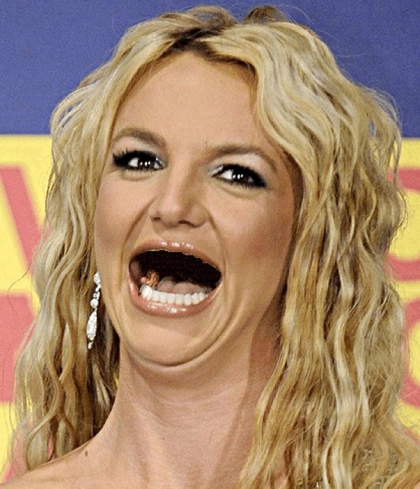 1fae28d2b3768e1d9ab9509d0b720b75-britney-spears-without-teeth