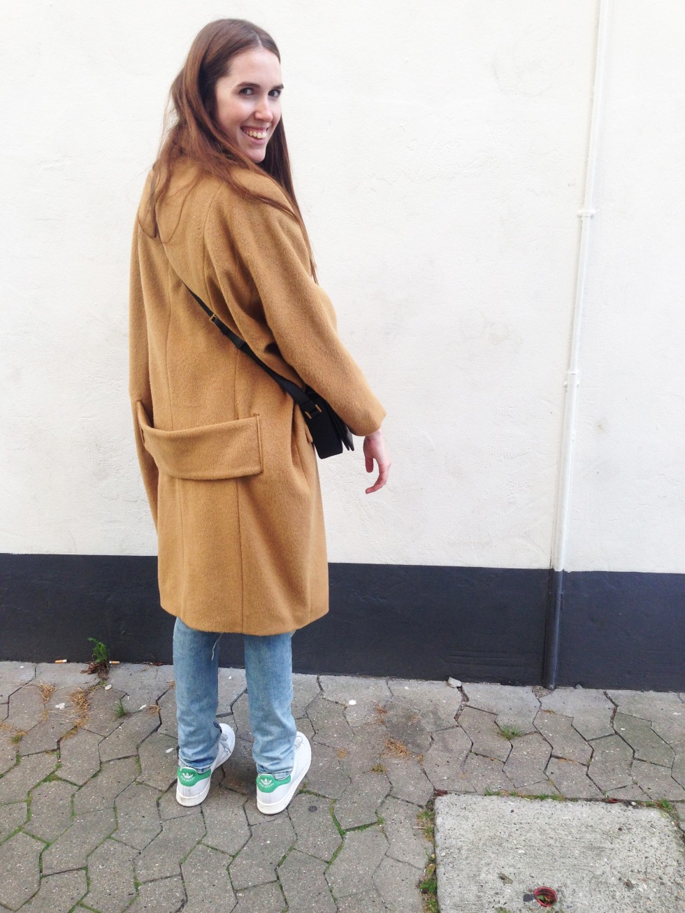 New in – Carin Wester “Babel” coat | Look of the day | Mindyourmakeup blog