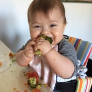 Kaya spiser broccoli